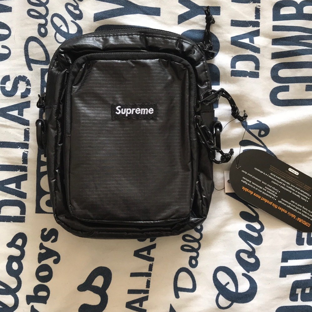 Black Supreme Shoulder bag FW17